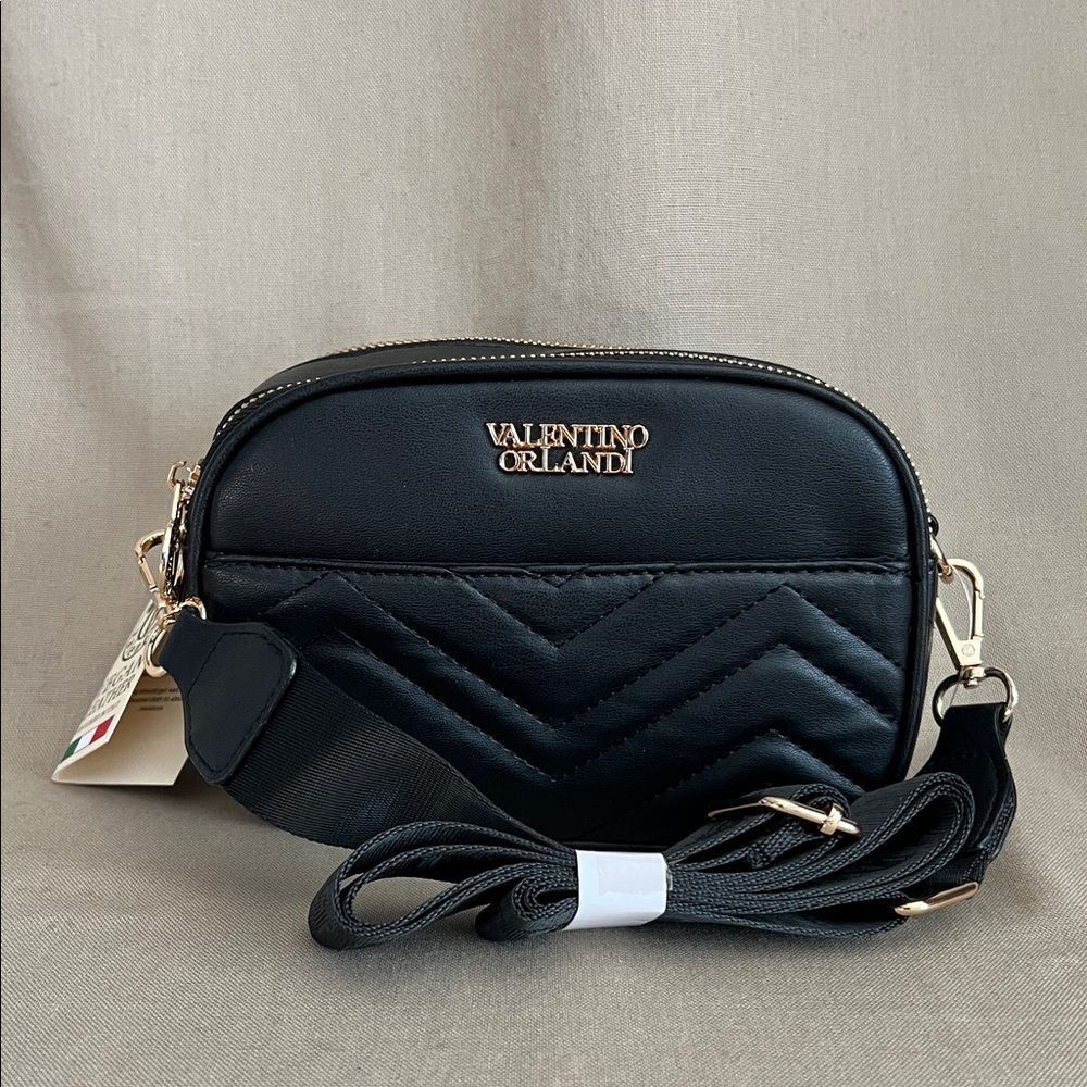 Valentino Orlandi Black Quilted Crossbody Bag NWT Gold Hardware MSRP $210 - Picture 3 of 9